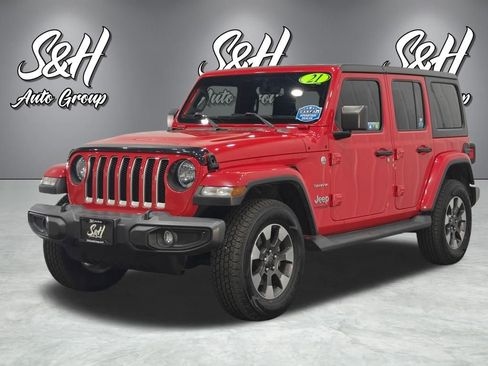 Used 2021 Jeep Wrangler Unlimited Sahara w/ Uconnect 4C Nav & Sound Group AWD/4WD image 16