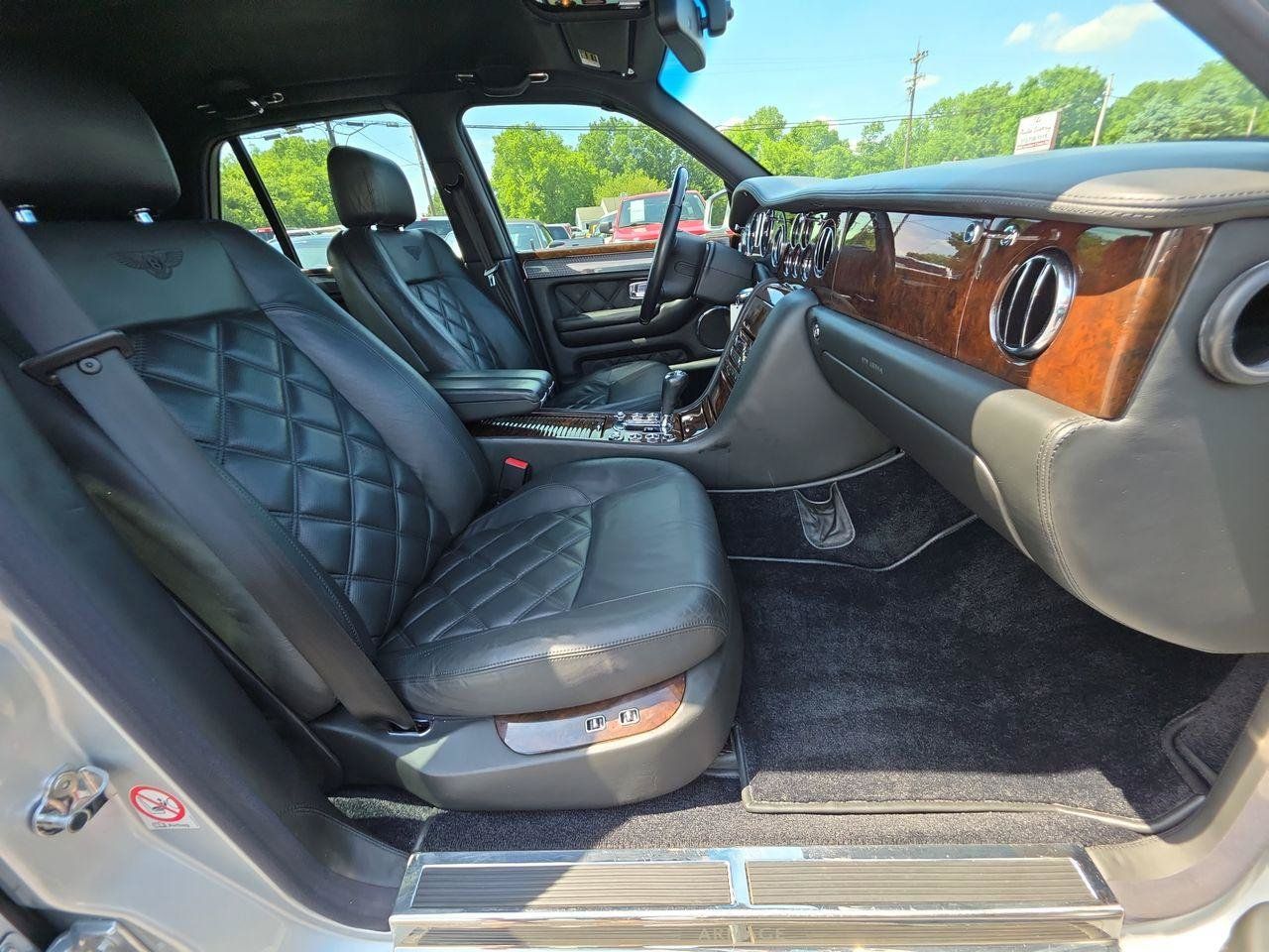 Used 2007 Bentley Arnage T RWD image 8