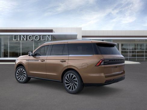 New 2026 Lincoln Navigator Black Label AWD/4WD image 4