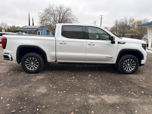 Used 2023 GMC Sierra 1500 AT4 w/ AT4 Preferred Package image 6