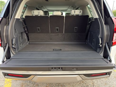 New 2026 Ford Expedition Platinum AWD/4WD image 22