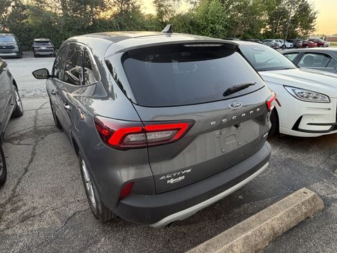 Used 2023 Ford Escape Active w/ Tech Pack #2 image 9