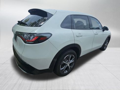 Used 2024 Honda HR-V EX-L image 4