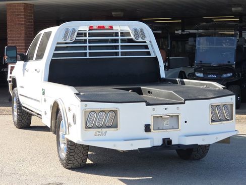 Used 2019 GMC Sierra 3500 Denali w/ Duramax Plus Package image 6