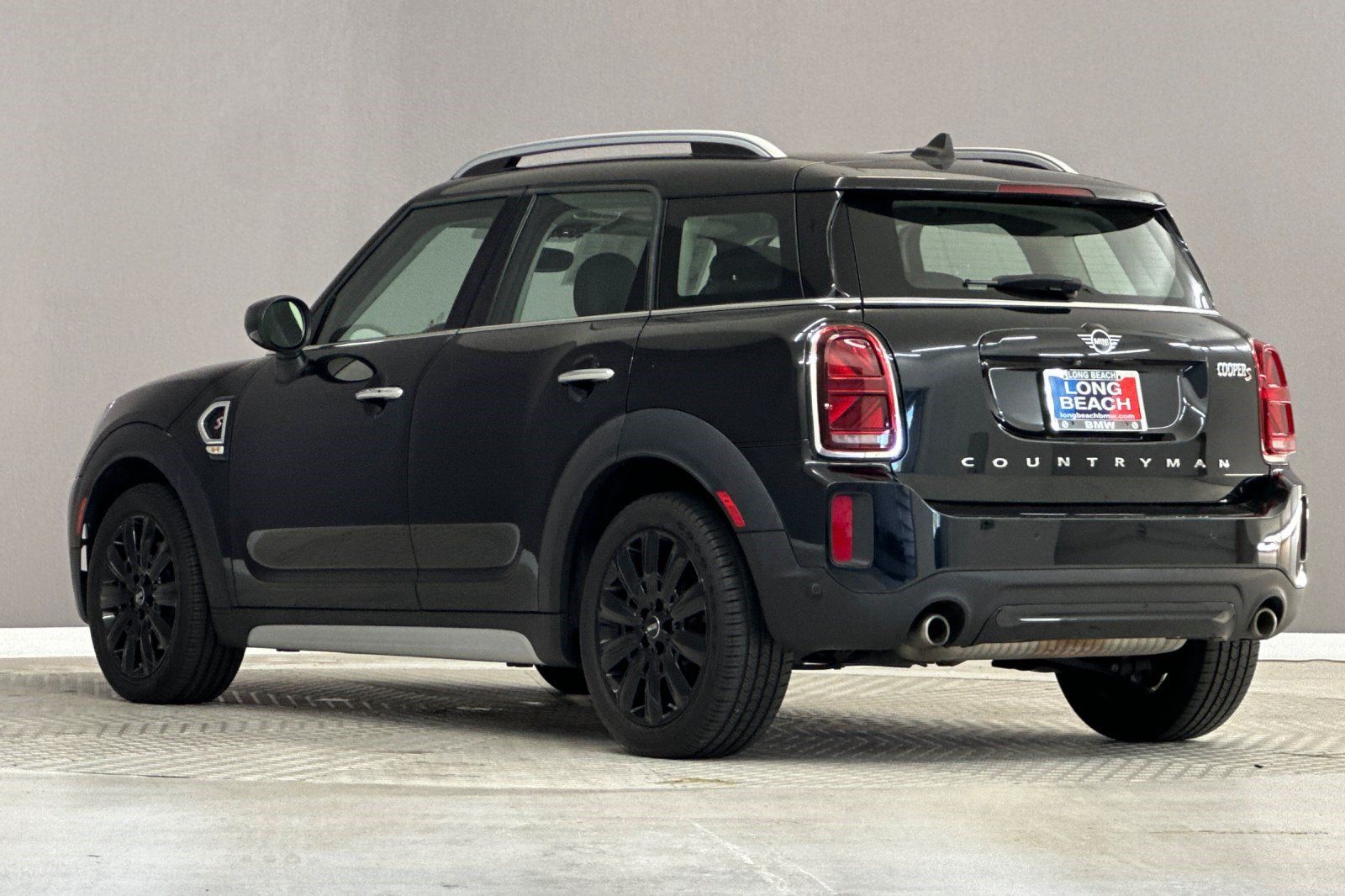 Used 2024 MINI Cooper Countryman S FWD image 3
