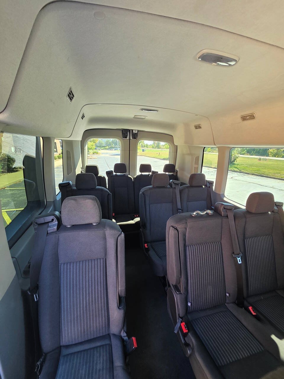 Used 2017 Ford Transit 350 XLT RWD image 14