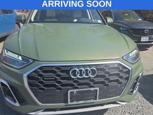 Used 2023 Audi Q5 2.0T Premium w/ Convenience Package AWD/4WD image 1