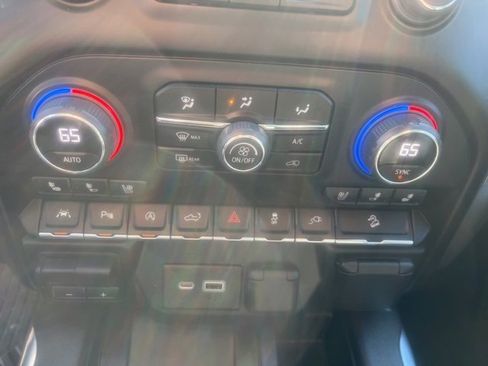 Used 2022 Chevrolet Silverado 1500 LTZ w/ LTZ Premium Texas Edition image 11