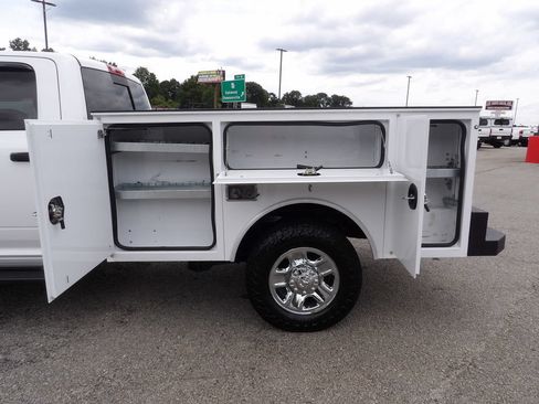 Used 2021 RAM 2500 Tradesman AWD/4WD image 49