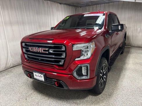 Used 2021 GMC Sierra 1500 AT4 w/ Technology Package AWD/4WD image 7