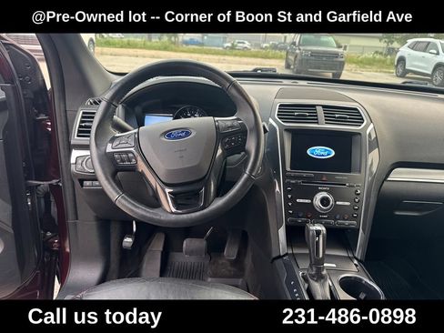 Used 2018 Ford Explorer Sport w/ Equipment Group 401A AWD/4WD image 17