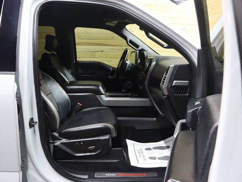 Used 2017 Ford F150 Raptor w/ Equipment Group 802A Luxury AWD/4WD image 75