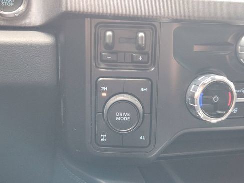 Certified 2026 Ford F250 Platinum AWD/4WD image 20