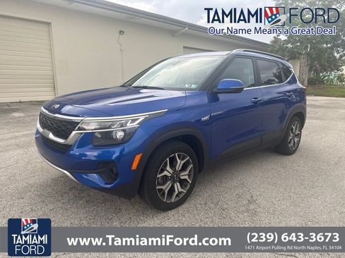 Used 2021 Kia Seltos EX AWD/4WD image 1