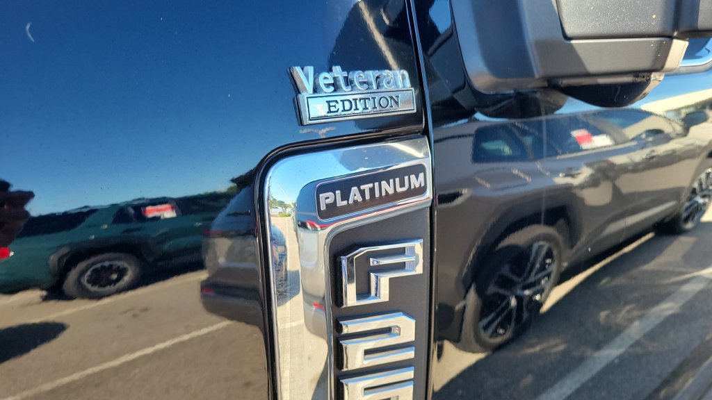 Used 2020 Ford F250 Platinum AWD/4WD image 8