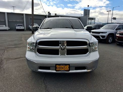 Used 2019 RAM 1500 Tradesman w/ Chrome Appearance Group AWD/4WD image 3