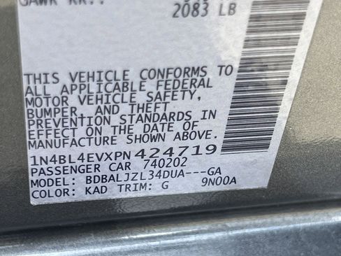 Used 2023 Nissan Altima 2.5 SL FWD image 12