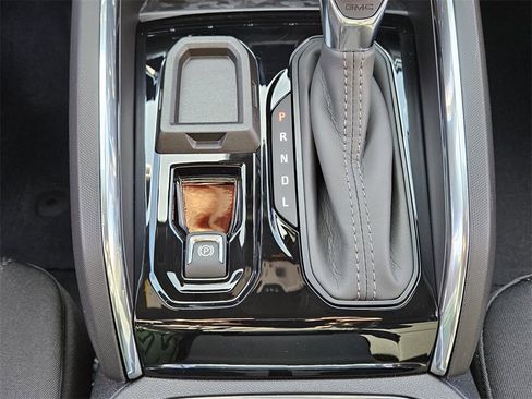 New 2026 GMC Canyon Elevation image 20