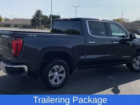 Used 2024 GMC Sierra 1500 SLT image 9