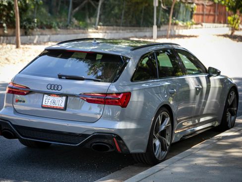Used 2023 Audi RS 6 AWD/4WD image 4