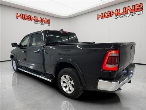 Used 2019 RAM 1500 Laramie AWD/4WD image 7