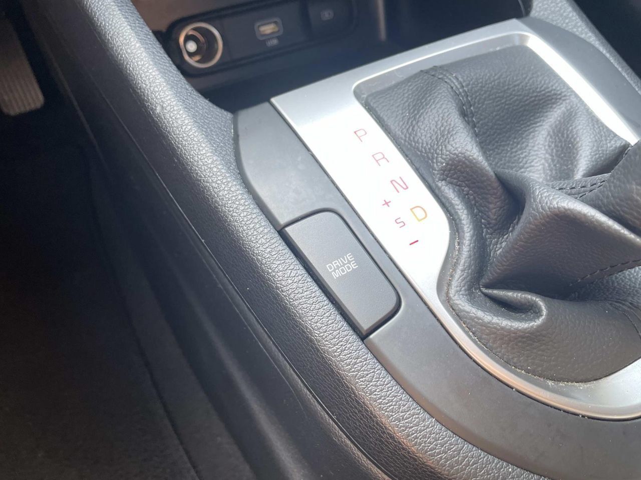 Used 2024 Kia Forte LX FWD image 29