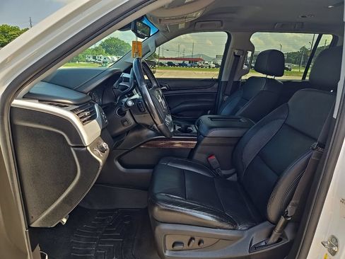 Used 2018 GMC Yukon XL SLT RWD image 15