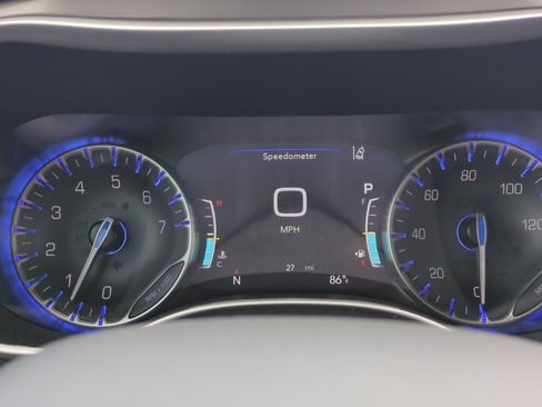 New 2026 Chrysler Pacifica Select FWD image 10