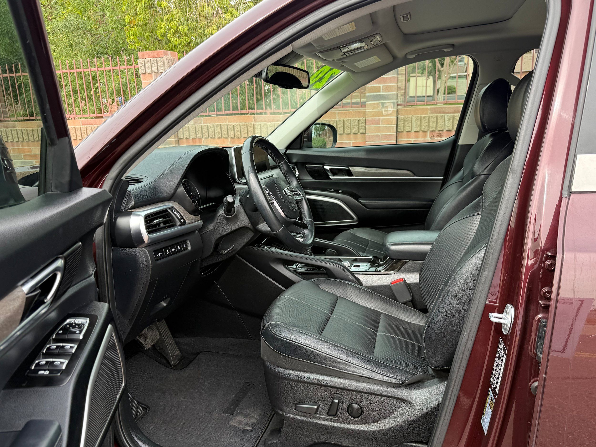 Used 2020 Kia Telluride EX AWD/4WD image 6