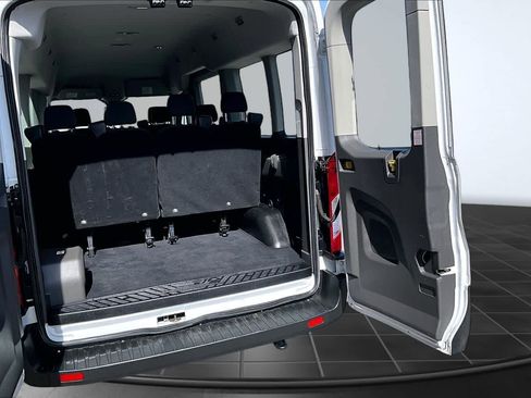 Used 2023 Ford Transit 350 XL AWD/4WD image 18
