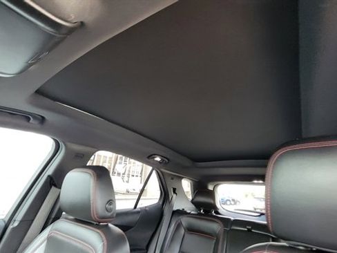 Used 2022 Chevrolet Equinox RS w/ RS Leather Package image 42