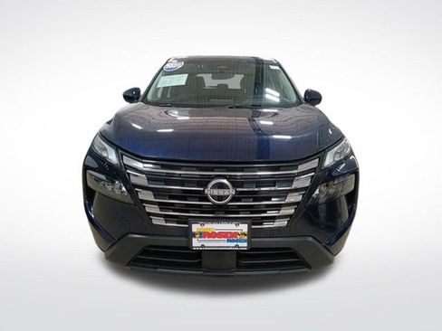 Used 2025 Nissan Rogue SV image 33