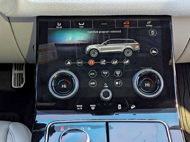Used 2019 Land Rover Range Rover Velar R-Dynamic SE AWD/4WD image 33