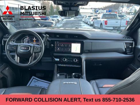 Used 2025 GMC Sierra 2500 AT4 w/ AT4 Premium Plus Package image 19