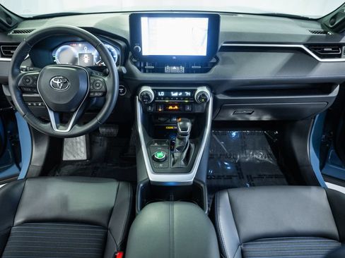 Used 2024 Toyota RAV4 XSE w/ Advanced Technology Package AWD/4WD image 21