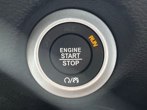 New 2026 Chrysler Pacifica Limited image 26