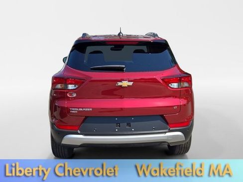 Used 2025 Chevrolet TrailBlazer LT w/ Convenience Package AWD/4WD image 7