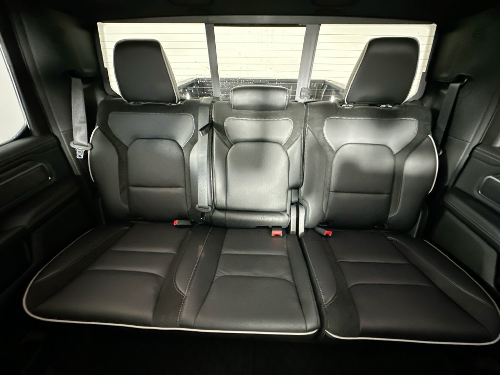 New 2026 RAM 1500 Laramie AWD/4WD image 10