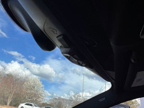 Used 2018 BMW 640i Gran Turismo xDrive w/ M Sport Package image 26