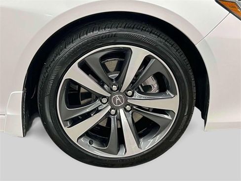 Used 2025 Acura TLX w/ Technology Package image 7