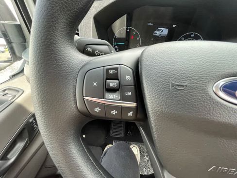 New 2025 Ford Transit 250 148 Medium Roof image 23