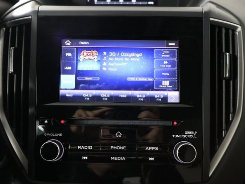 Used 2023 Subaru Forester Premium image 44