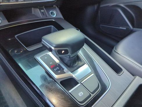 Used 2022 Audi Q5 2.0T Premium Plus w/ Premium Plus Package image 11