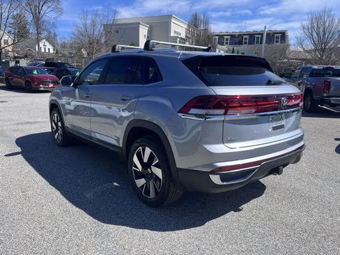 New 2026 Volkswagen Atlas Cross Sport SE image 4