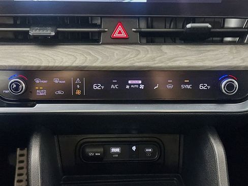 Certified 2025 Kia Sportage X-Pro AWD/4WD image 26