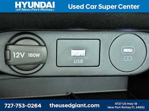 Used 2026 Hyundai Elantra Limited w/ Cargo Package image 25