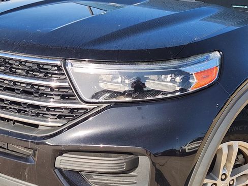 Used 2020 Ford Explorer XLT RWD image 11