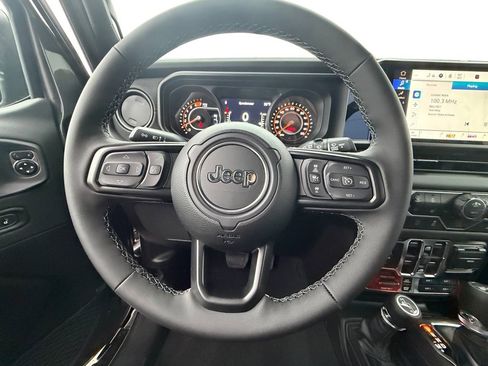 New 2026 Jeep Wrangler Unlimited Rubicon image 12