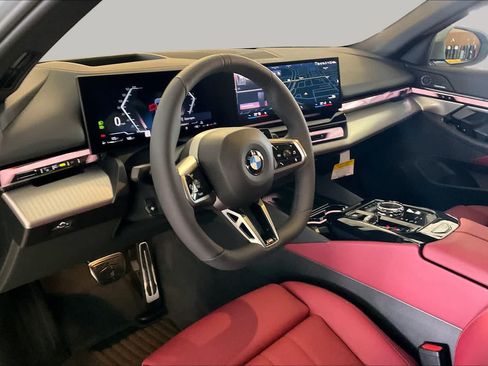 New 2027 BMW 530i w/ Executive Package RWD image 8