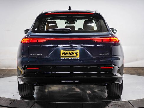 New 2025 Toyota Crown Signia image 5